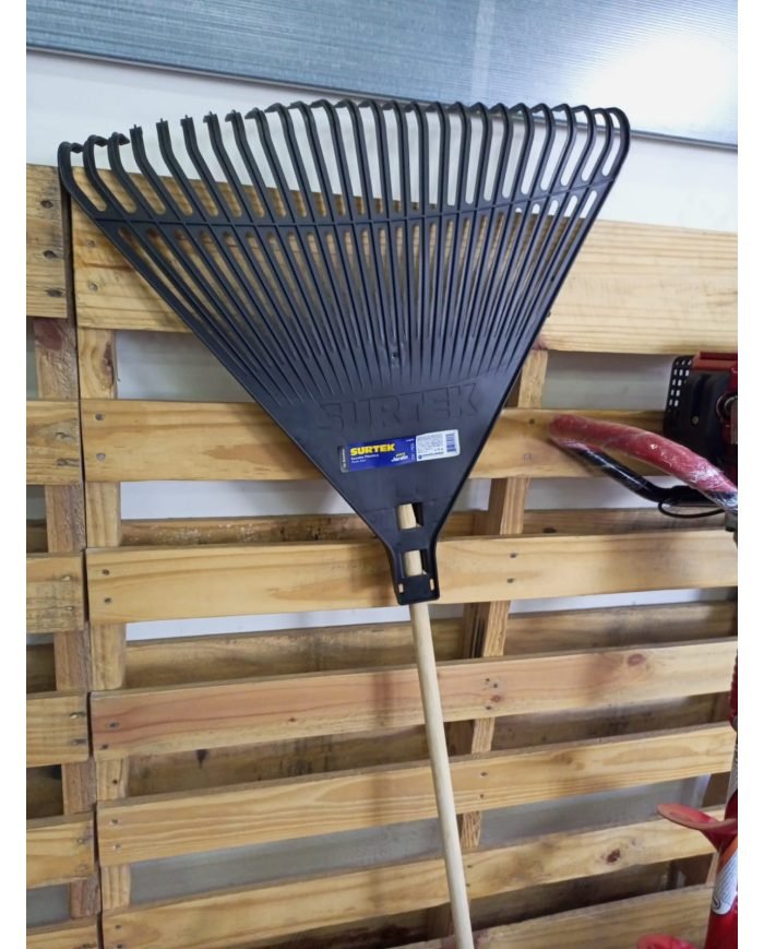 ESCOBA PLASTICA DE 26 DIENTES