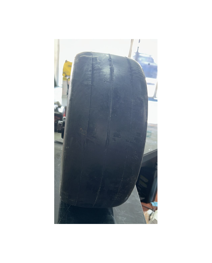 LLANTA CON ARO 15X6,00-6